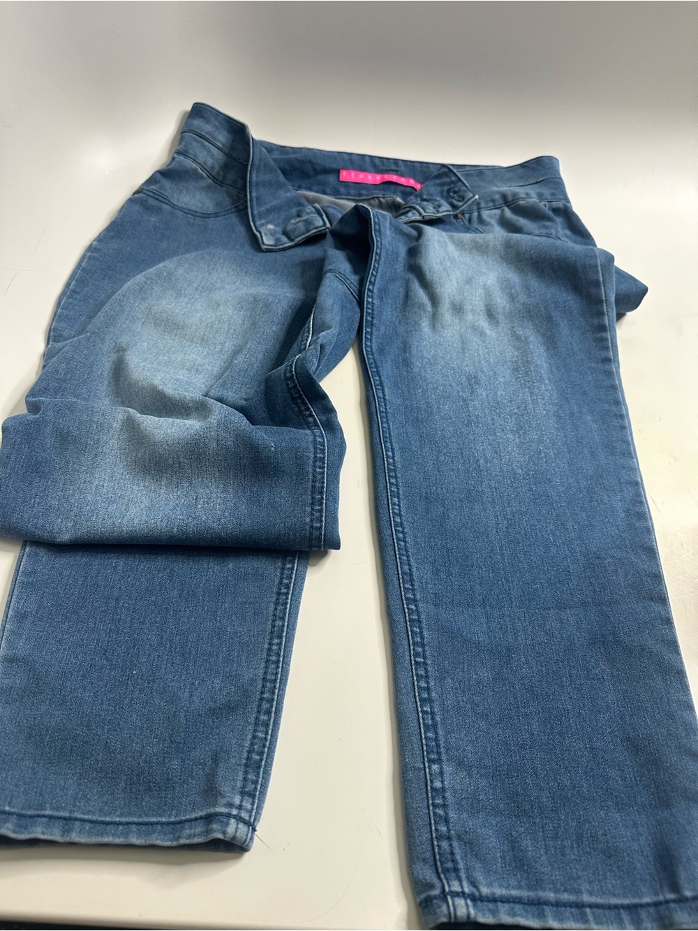 Tinseltown Women's Faded Blue Skinny Jeans
